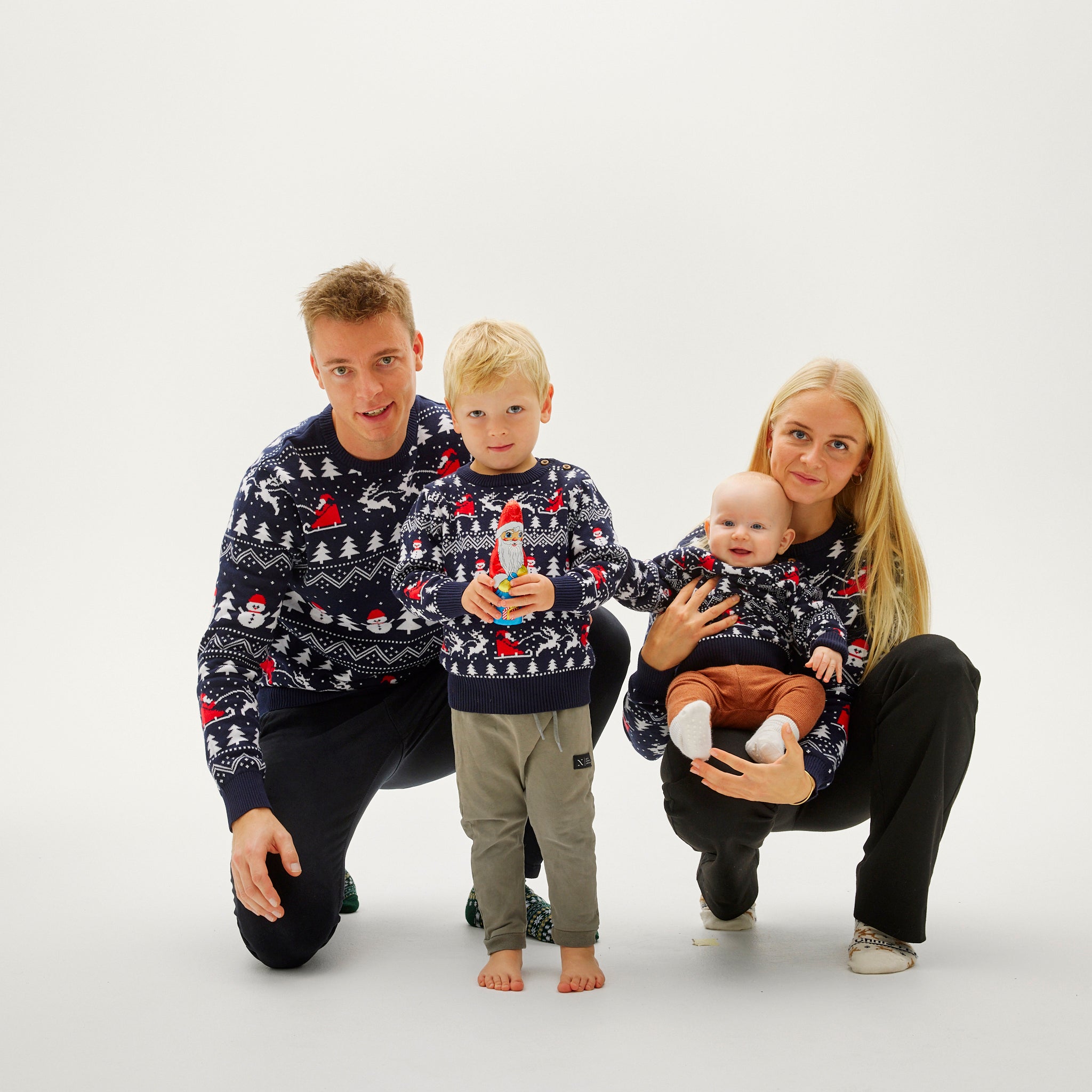 Le Pull De Noël Stylé Bleu - Homme.